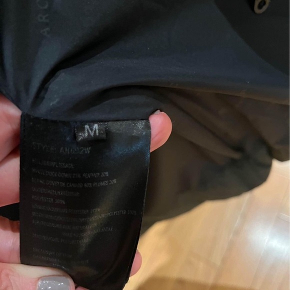 ARCTIC NORTH JACKET with real fur , in great condition, very warm for the winter - Picture 5 of 6